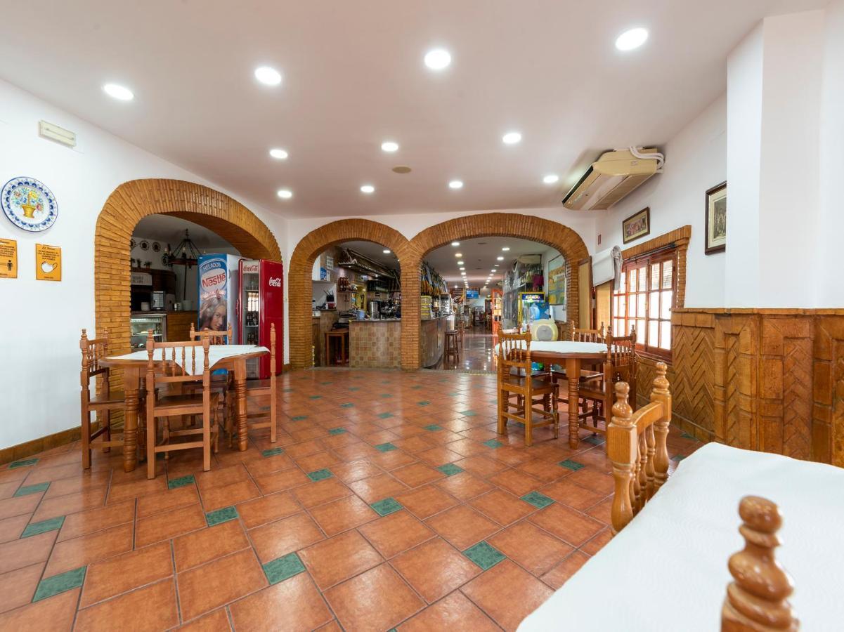 Oyo Hostal El Paisano 乌特雷拉 外观 照片