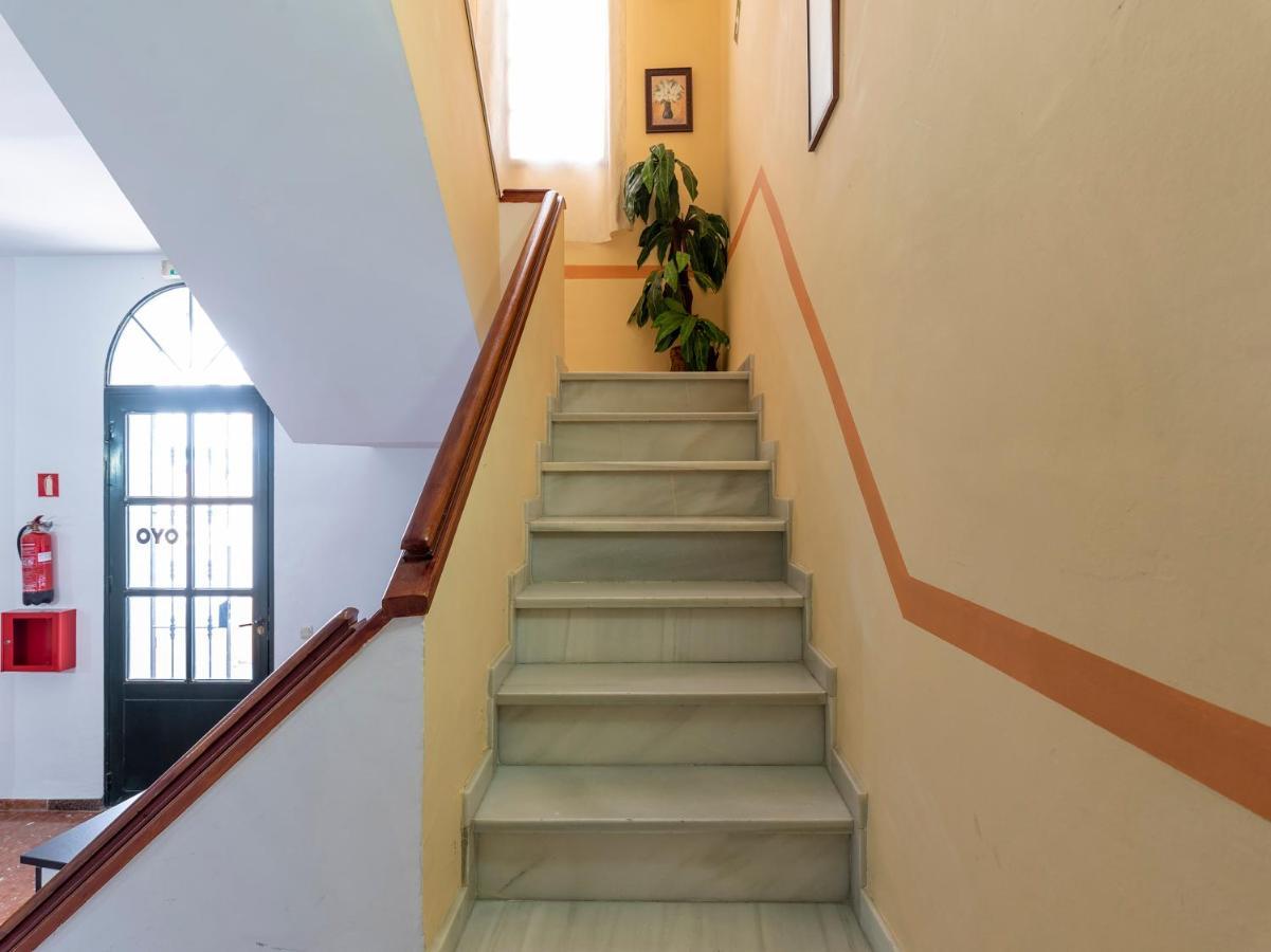 Oyo Hostal El Paisano 乌特雷拉 外观 照片