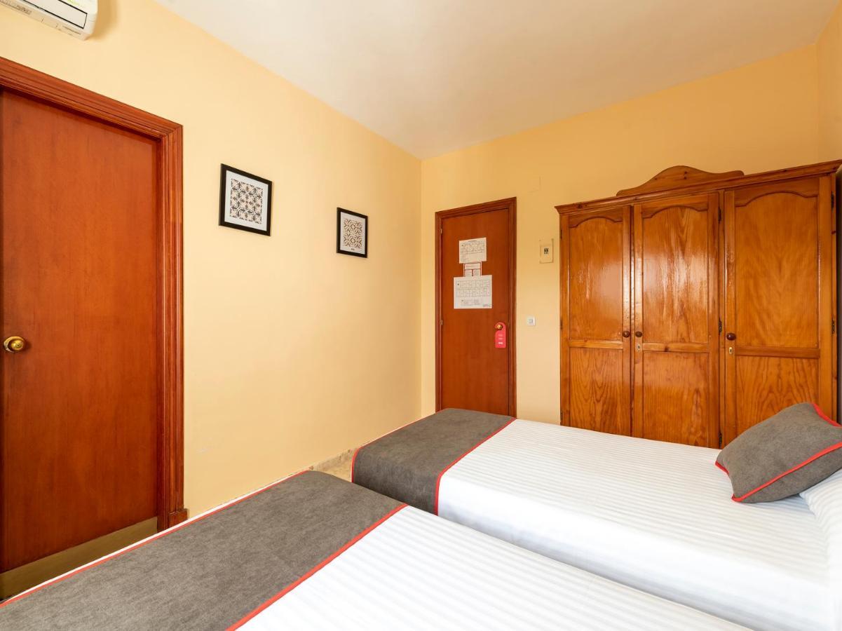 Oyo Hostal El Paisano 乌特雷拉 外观 照片