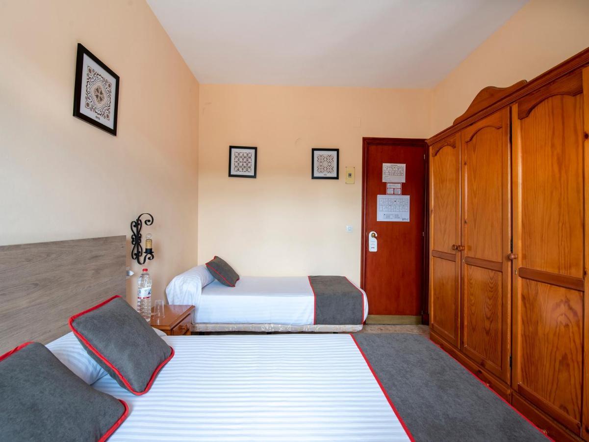 Oyo Hostal El Paisano 乌特雷拉 外观 照片