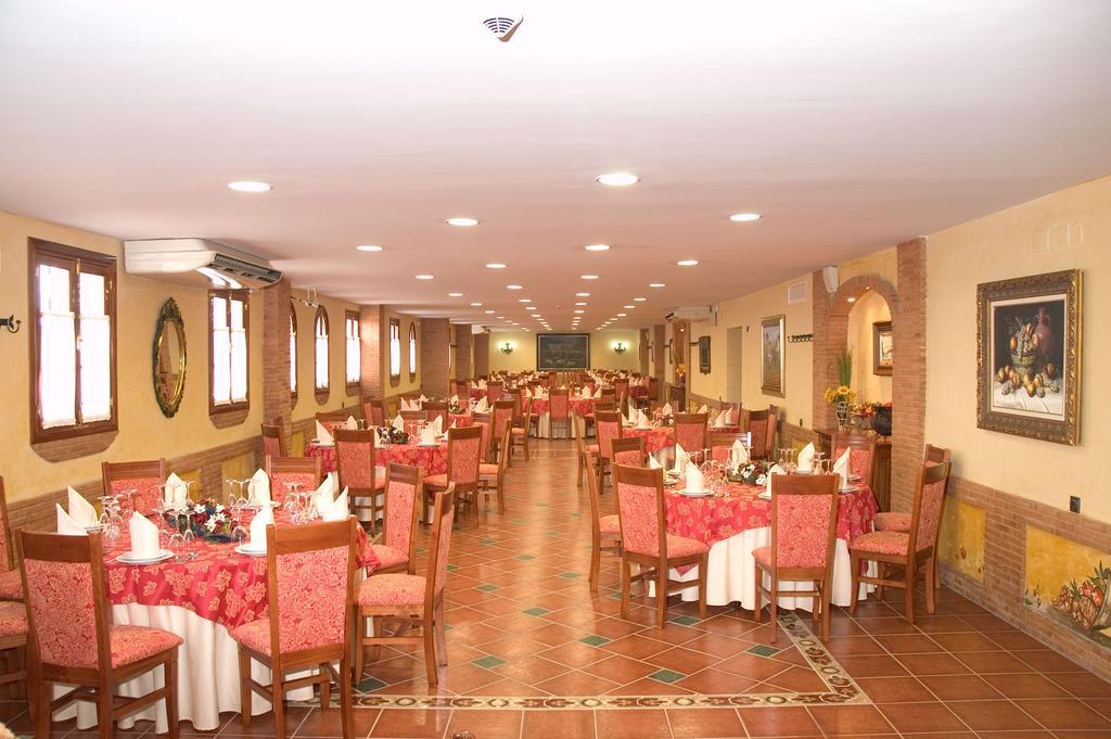 Oyo Hostal El Paisano 乌特雷拉 外观 照片